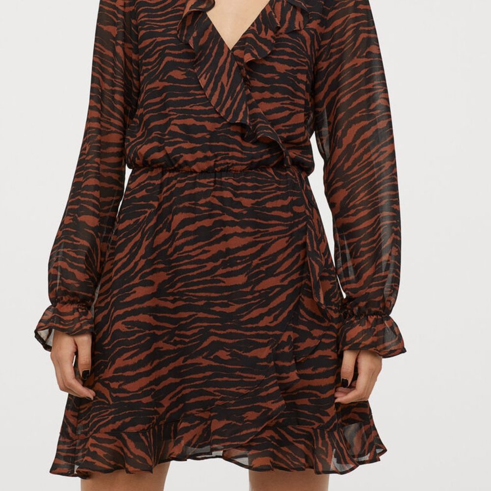 H&M Tiger Wrap Long Sleeve Dress with Ruffles Size 2